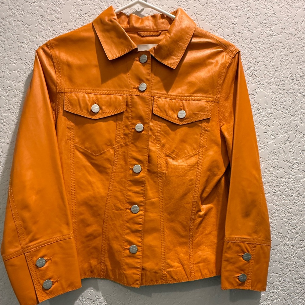 CLOSED 100% sheepskin leather jacket- small